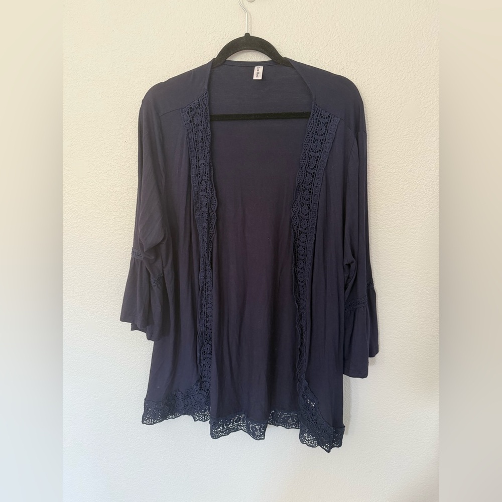 Leo Rosi Elegant Navy Cardigan with Lace Detail Size Large